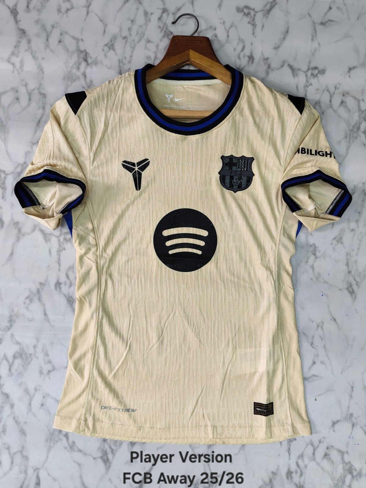 Barcelona 25/26 Away Jersey - Premium Edition